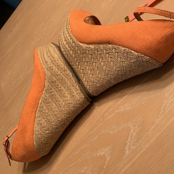 GLO jeans Platform Wedge crazy high peep toe shoes! Size 9 some wear on soles - Picture 8 of 10